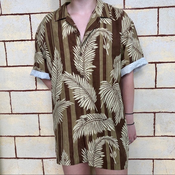 Silk Men’s Palm Leaf beige/tan/brown print blouse - Picture 3 of 4